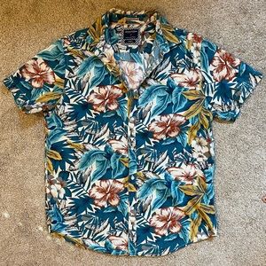 Mens Short Sleeve Shirt Size Medium